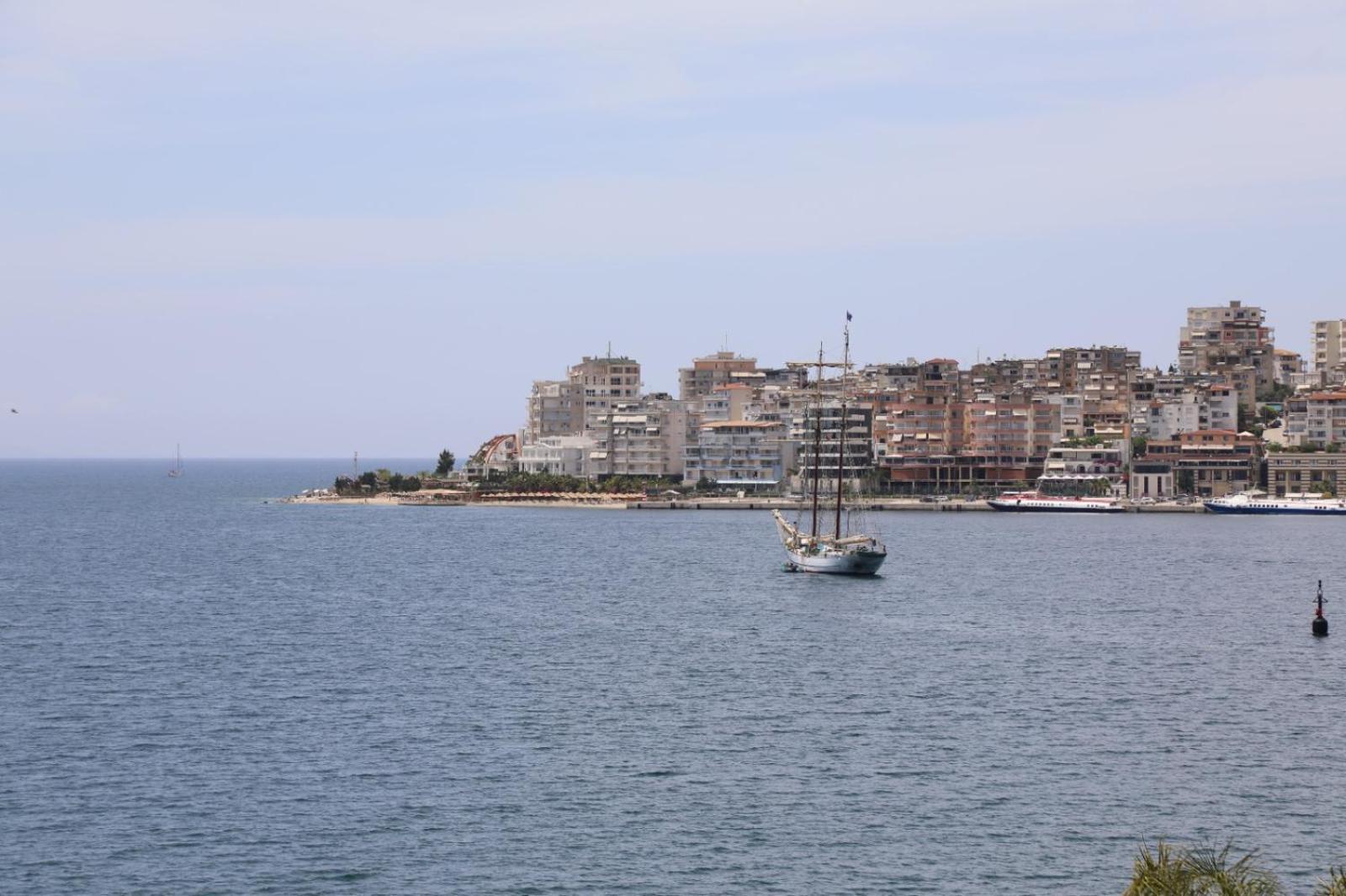 斯特罗拉酒店 Sarandë 外观 照片