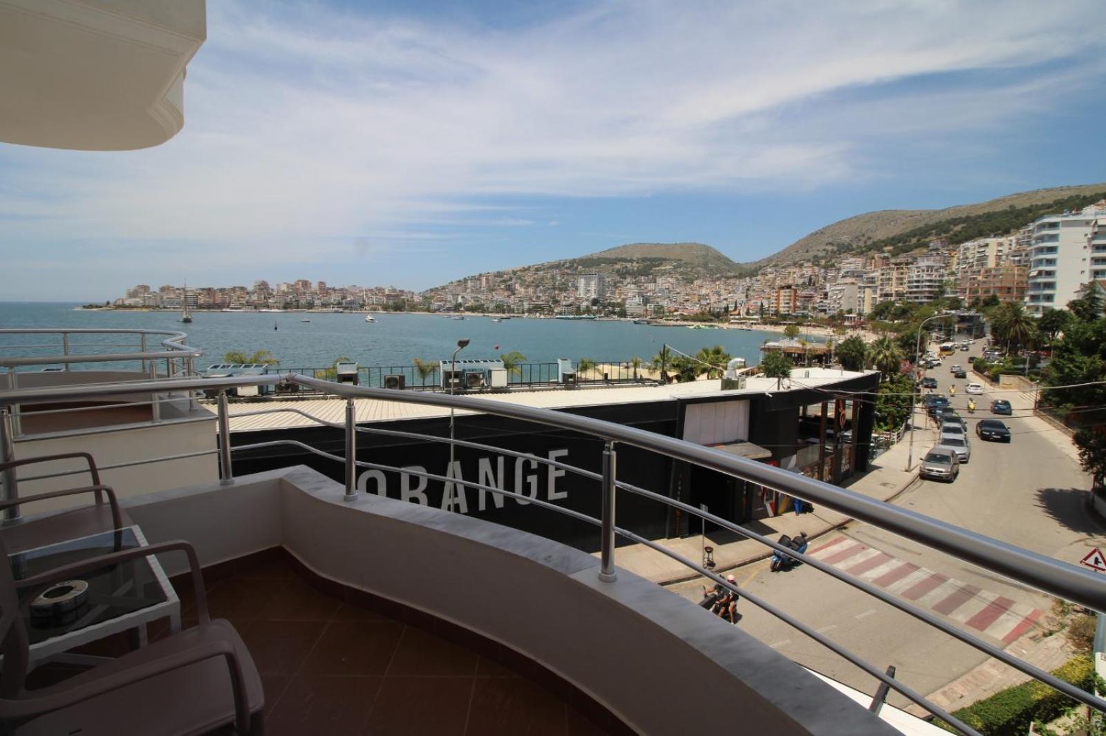 斯特罗拉酒店 Sarandë 外观 照片